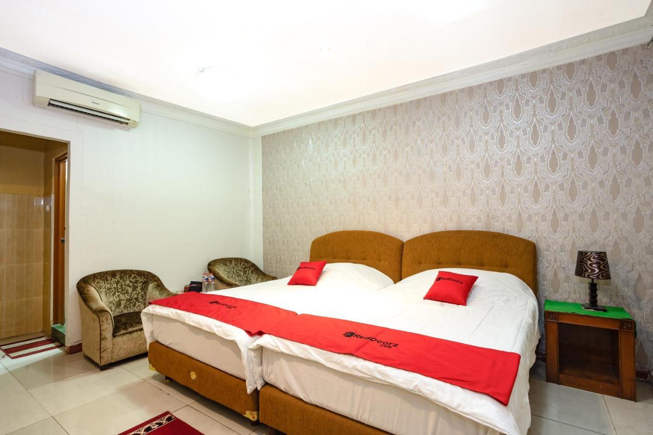 Reddoorz Near Rs Cikini Jakarta Exteriör bild