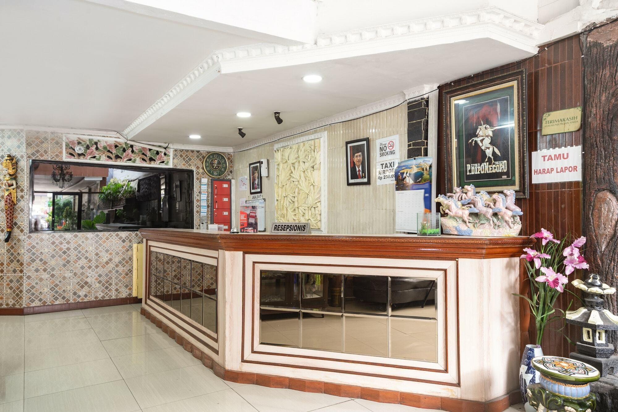 Reddoorz Near Rs Cikini Jakarta Exteriör bild